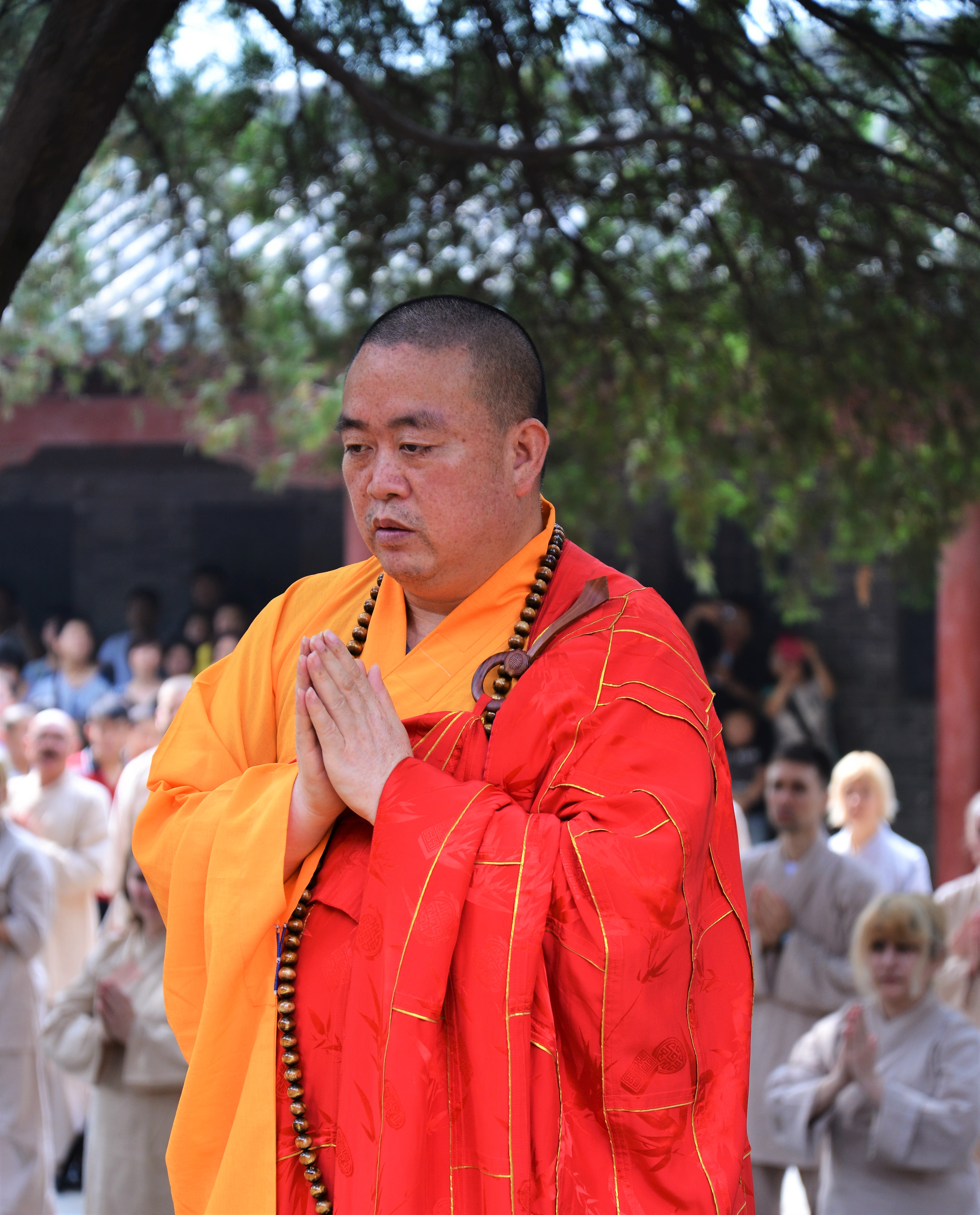 настоятель