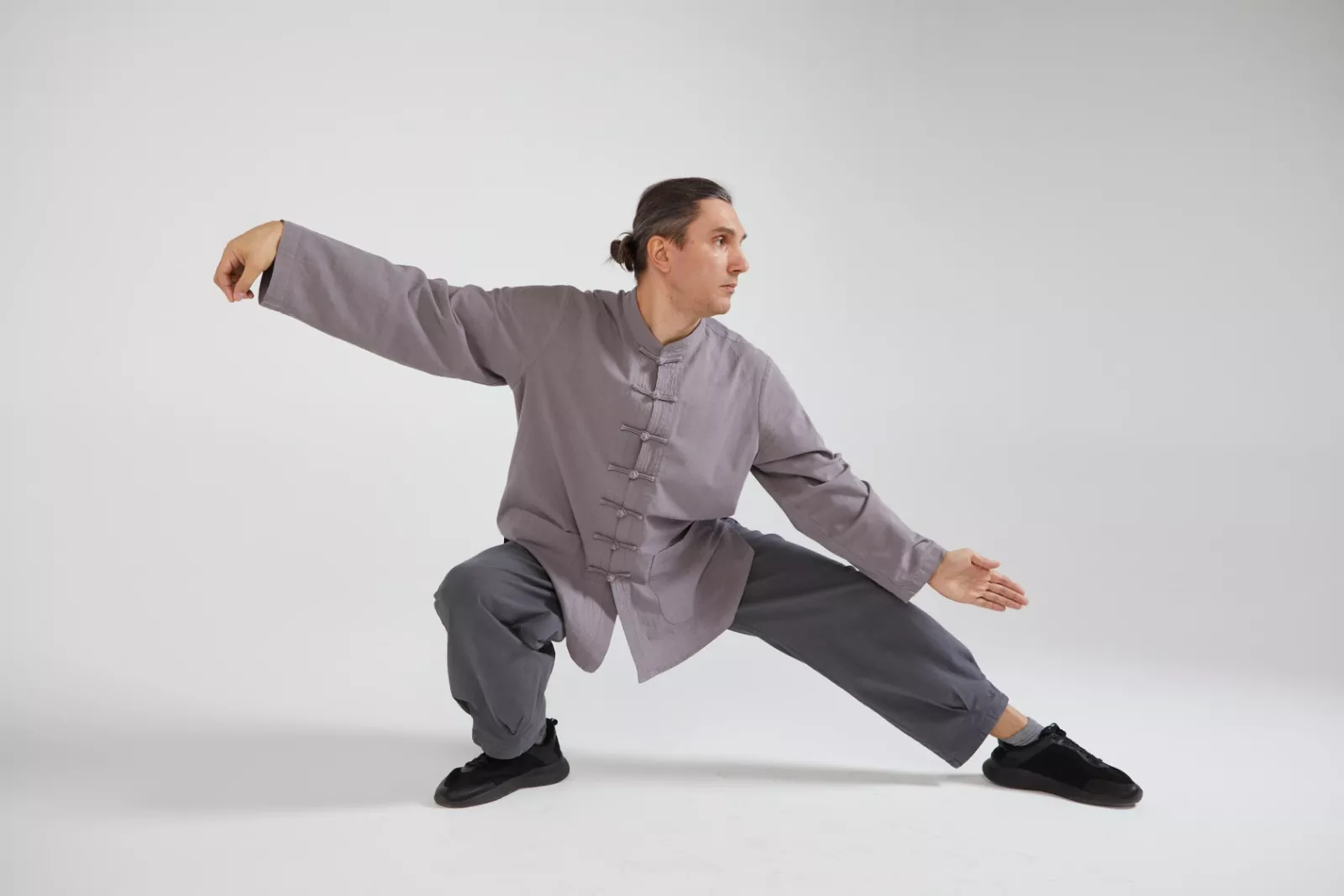 Инструктор Роман Наумов