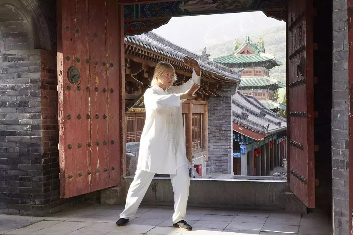 Инструктор Елена Дианова