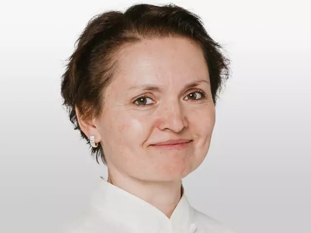 Инструктор цигун и тайцзи Елена Бикмаева