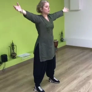 Инструктор цигун и тайцзи Юлия Ефремова